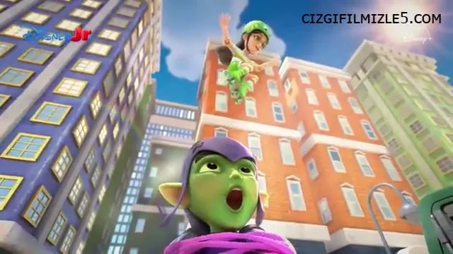 Güçlü Kızlar: Ghost-Spider ve Ironheart